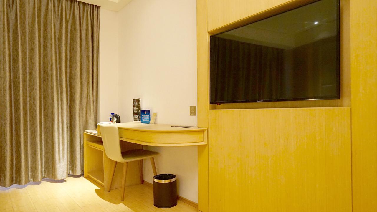 Ji Hotel Zhuji Xishi'S Hometown Экстерьер фото